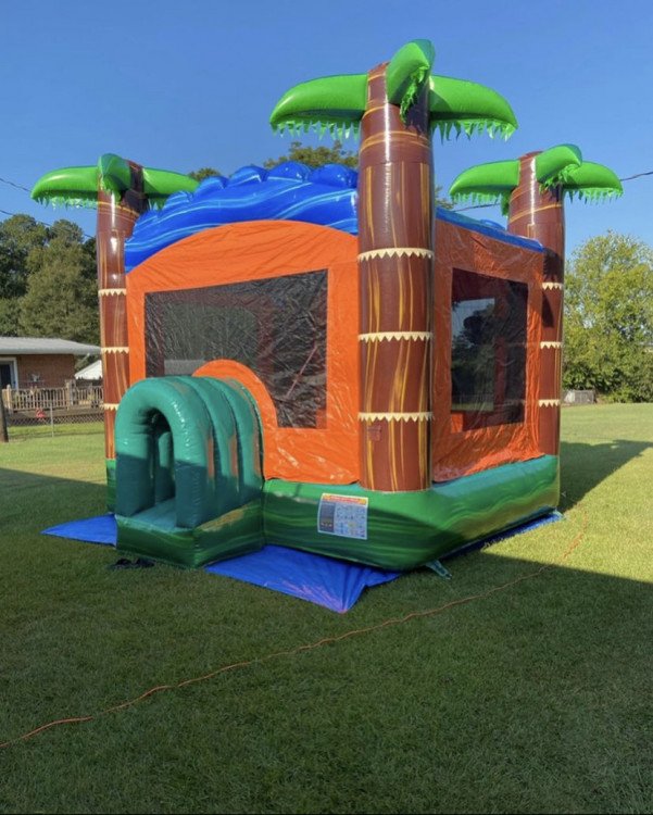 Tropical Bounce House